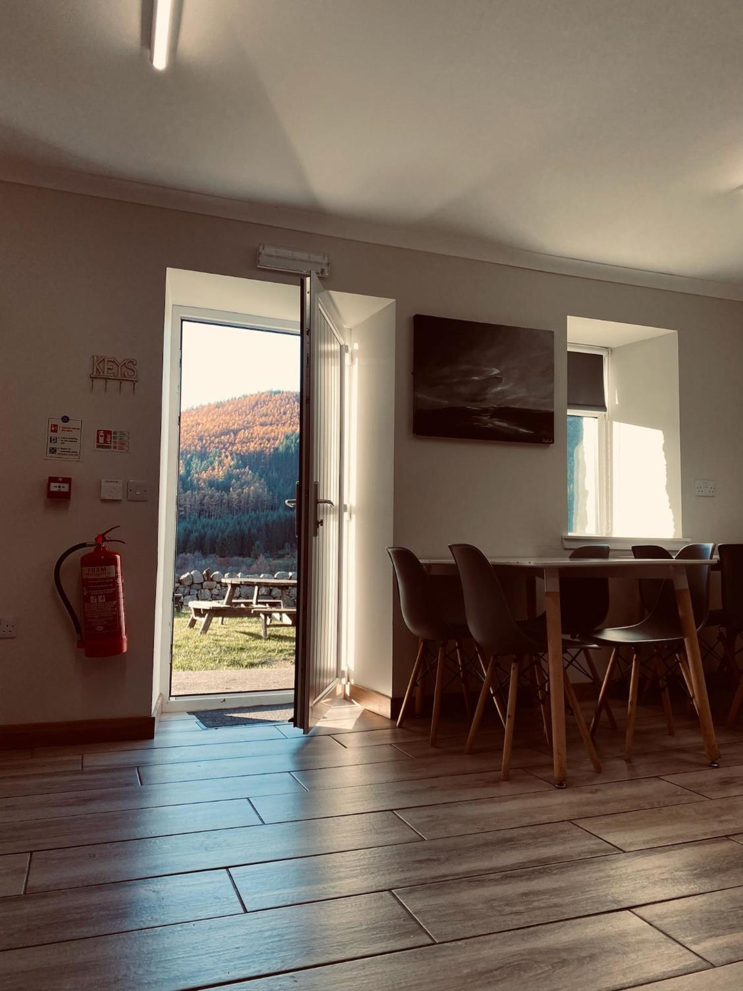 Ben Nevis Inn Rooms Fort William Kültér fotó